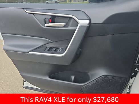 Used 2024 Toyota RAV4 XLE w/ Convenience Package FWD image 34