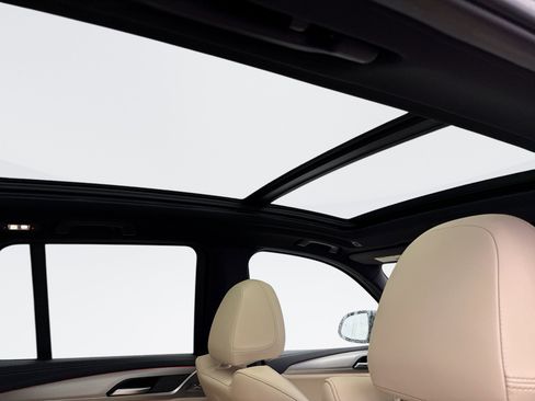 Used 2023 BMW X3 M40i image 17