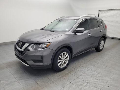 Used 2020 Nissan Rogue S w/ Special Edition Package FWD image 2