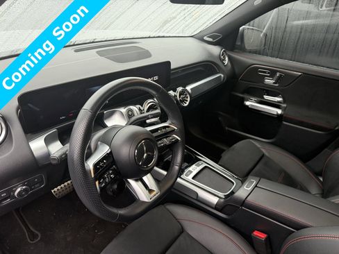 Used 2024 Mercedes-Benz GLB 35 AMG 4MATIC image 11