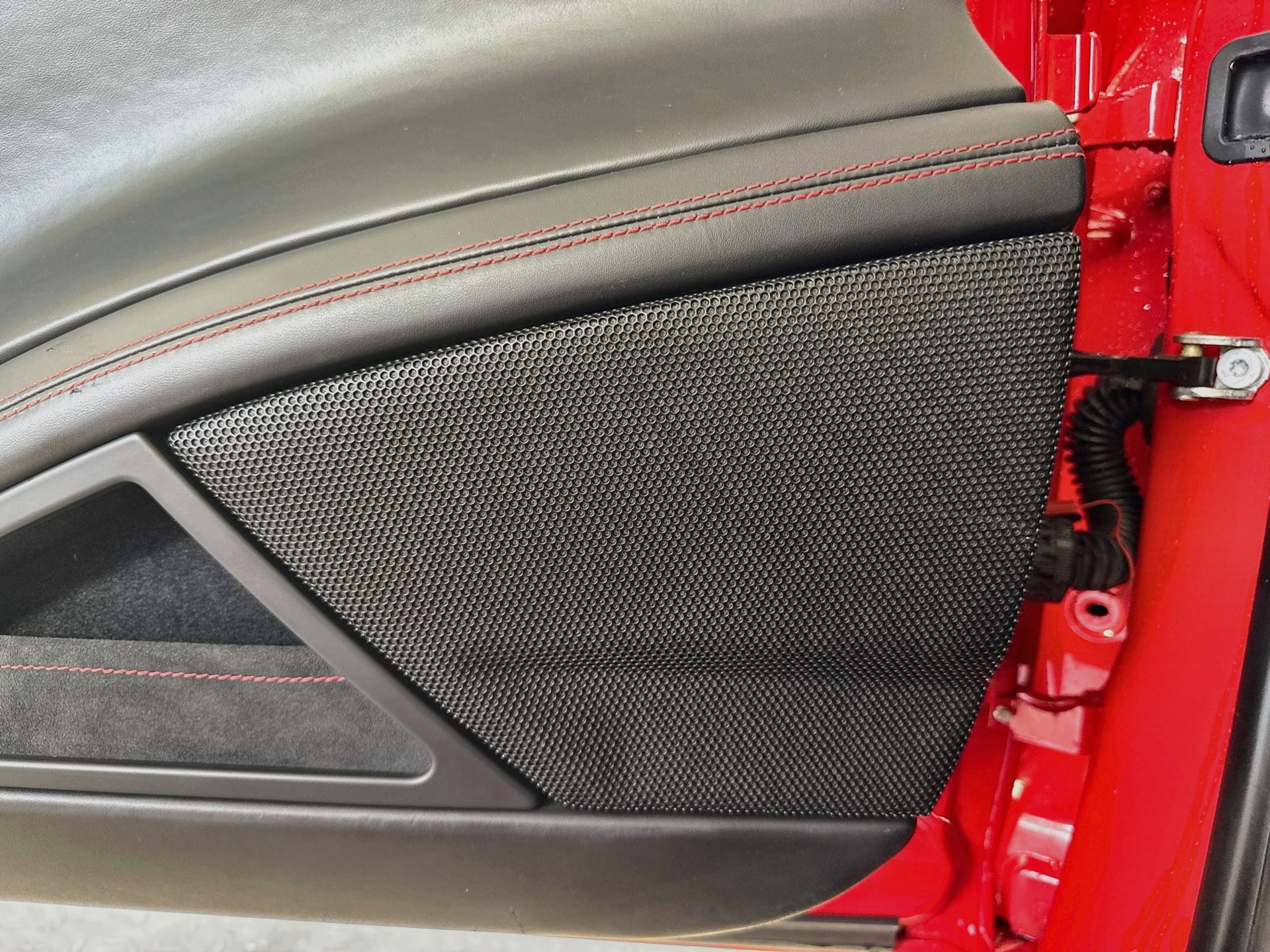 Certified 2013 Ferrari 458 Spider RWD image 14
