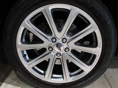 Used 2017 Ford Explorer Limited AWD/4WD image 13