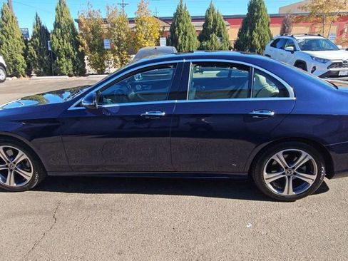 Used 2018 Mercedes-Benz E 300 4MATIC image 5