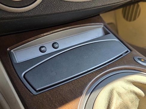 Used 2004 BMW Z4 3.0i image 28