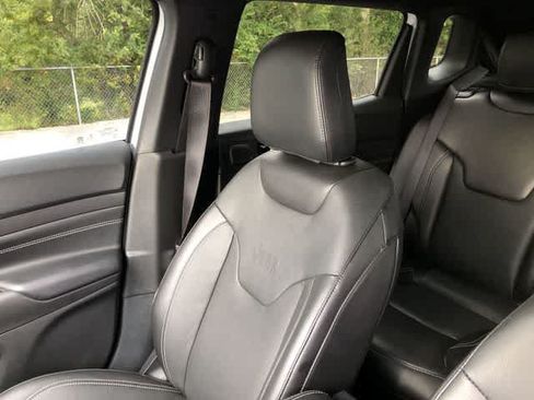 Used 2022 Jeep Compass High Altitude AWD/4WD image 13