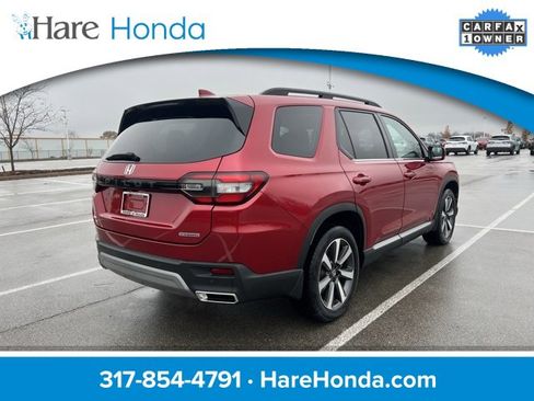 Used 2024 Honda Pilot Touring image 8