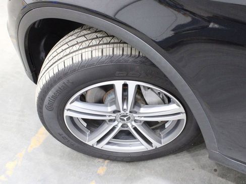 Used 2020 Mercedes-Benz GLC 300 GLC 300 image 38