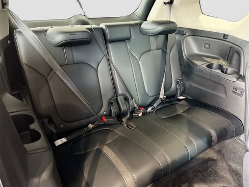 Used 2024 Honda Pilot EX-L image 26