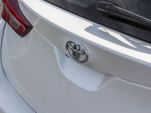 Used 2018 Toyota Corolla iM w/ Carpet Mat Package (TMS) image 9