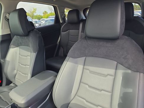 New 2026 Kia Sportage SX FWD image 22