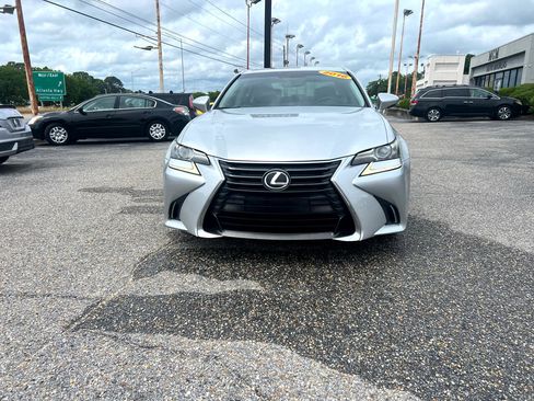Used 2016 Lexus GS 200t image 6