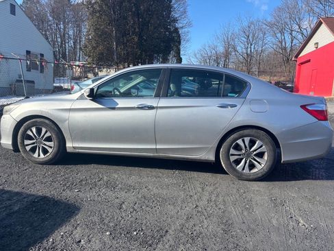 Used 2014 Honda Accord LX image 8