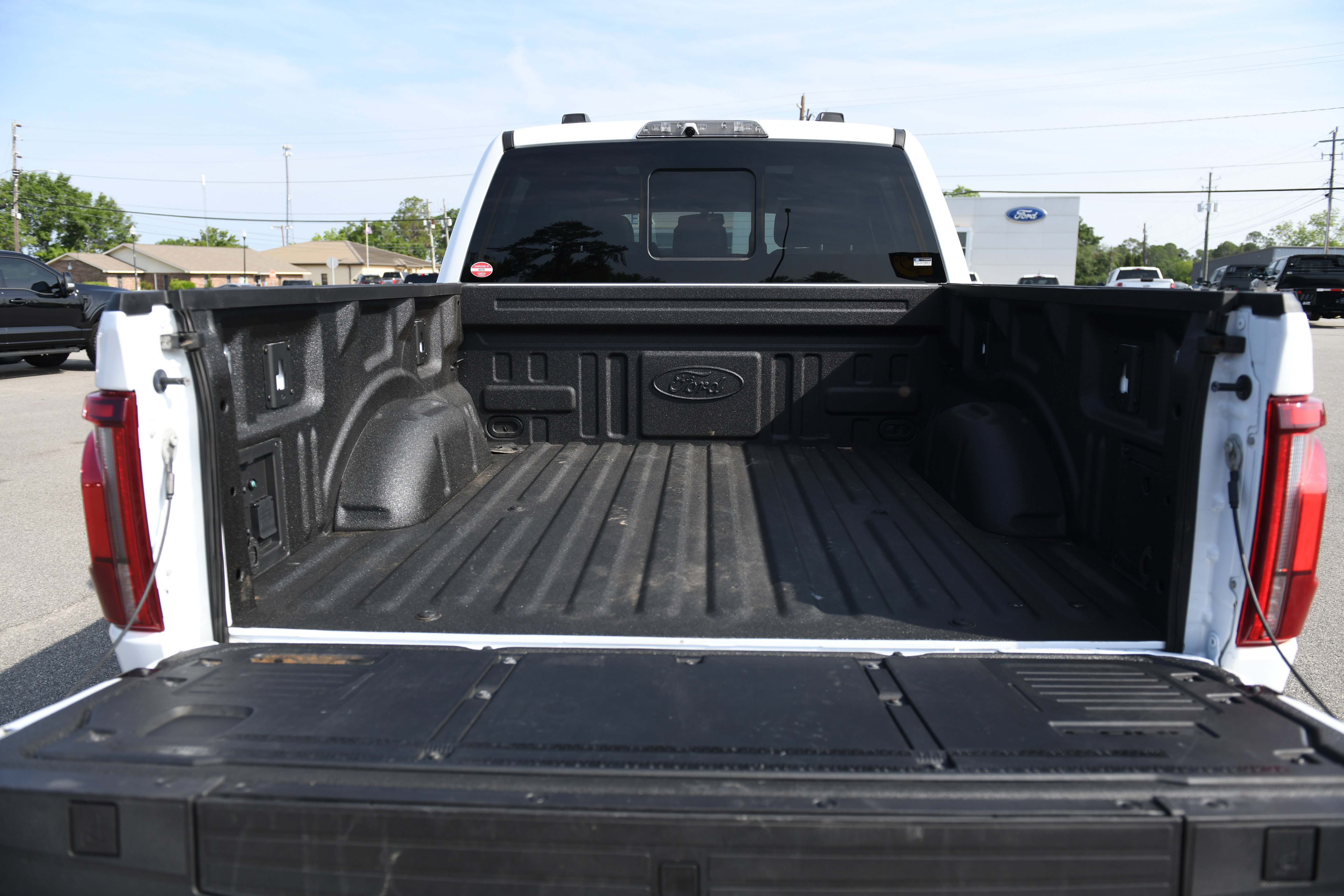 Used 2024 Ford F150 Raptor AWD/4WD image 13