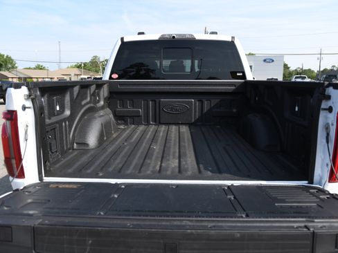 Used 2024 Ford F150 Raptor AWD/4WD image 13