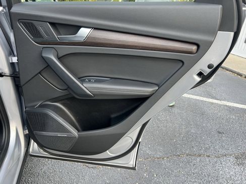 Used 2022 Audi Q5 2.0T Premium Plus image 39