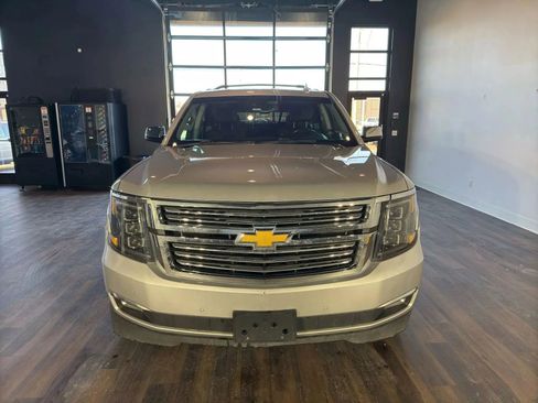 Used 2018 Chevrolet Suburban Premier AWD/4WD image 40