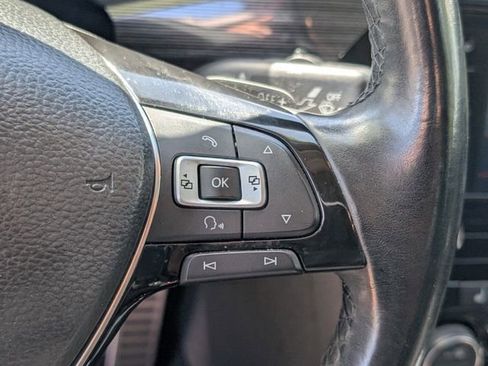 Used 2020 Volkswagen Passat 2.0T R-Line image 33