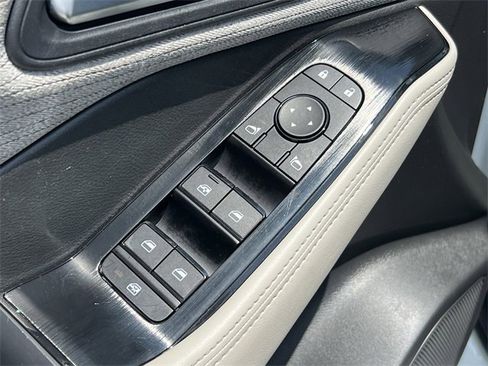 Certified 2023 Nissan Rogue SV image 14