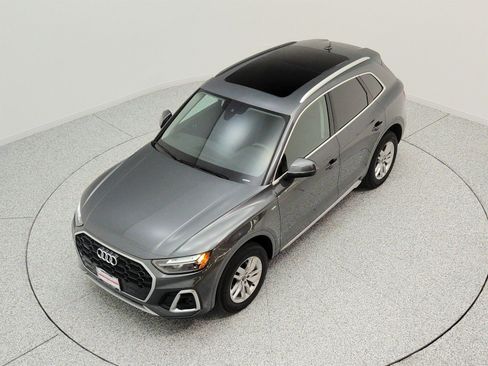 Used 2024 Audi Q5 2.0T Premium w/ Convenience Package AWD/4WD image 22