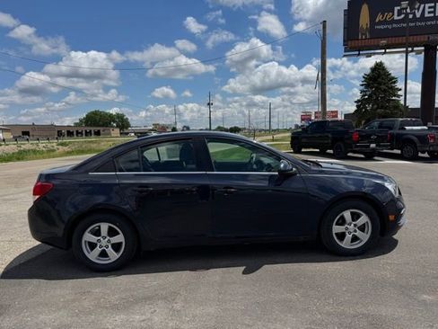 Used 2016 Chevrolet Cruze LT FWD image 31