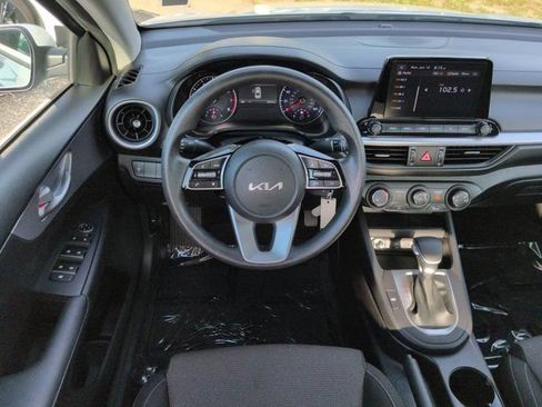 Used 2024 Kia Forte LXS FWD image 14