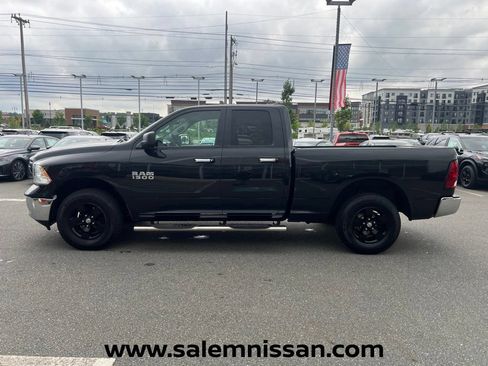 Used 2016 RAM 1500 Classic SLT AWD/4WD image 4