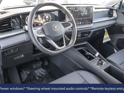 New 2026 Volkswagen Tiguan SE