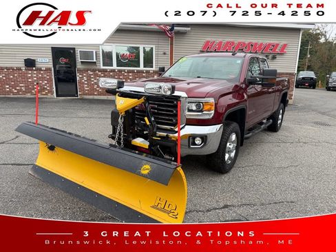 Used 2016 GMC Sierra 2500 SLE w/ SLE Preferred Package AWD/4WD image 1