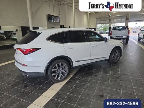 Used 2024 Acura MDX SH-AWD w/ Technology Package image 5