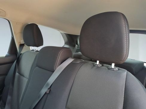 Used 2020 Nissan Pathfinder S FWD image 13