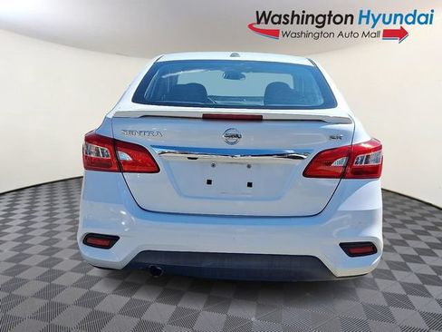 Used 2018 Nissan Sentra SR FWD image 5