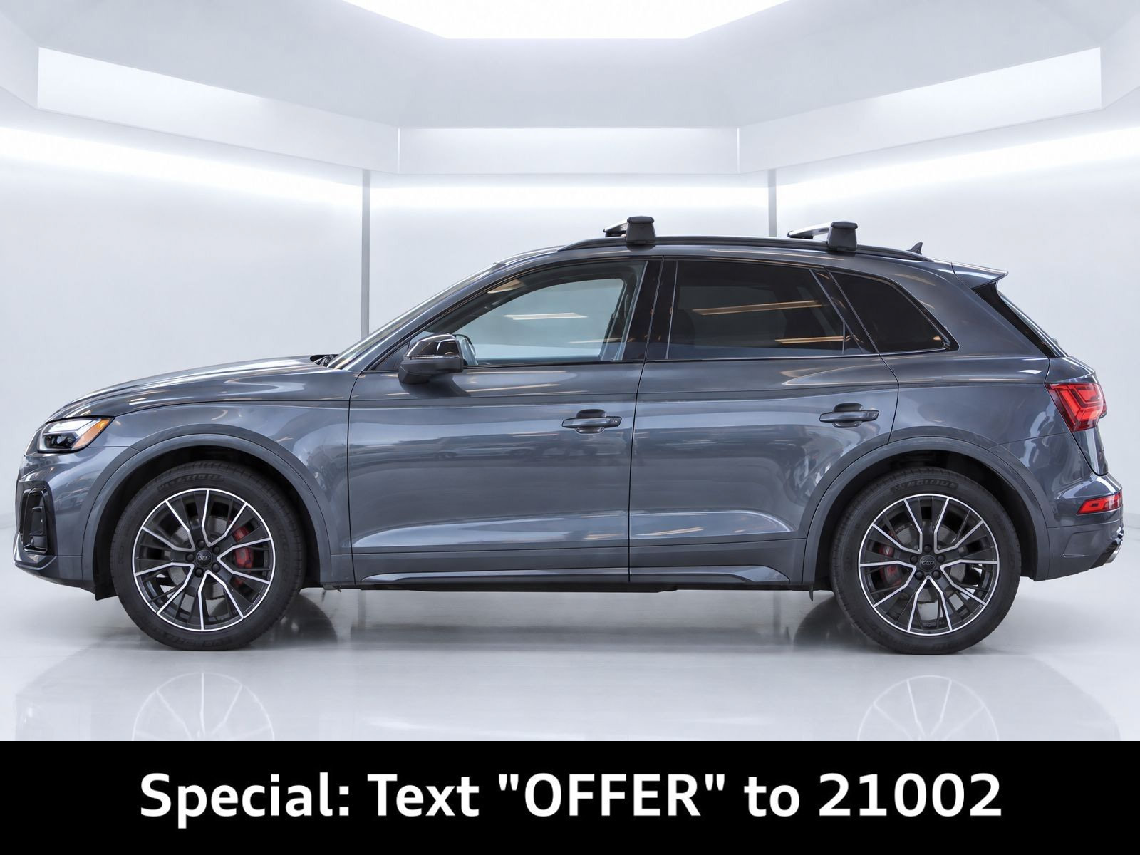 Used 2021 Audi SQ5 Premium Plus w/ Premium Plus Package AWD/4WD image 2