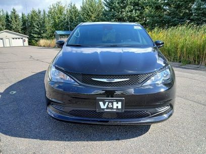 New 2026 Chrysler Voyager LX