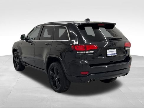 Used 2015 Jeep Grand Cherokee Altitude AWD/4WD image 6