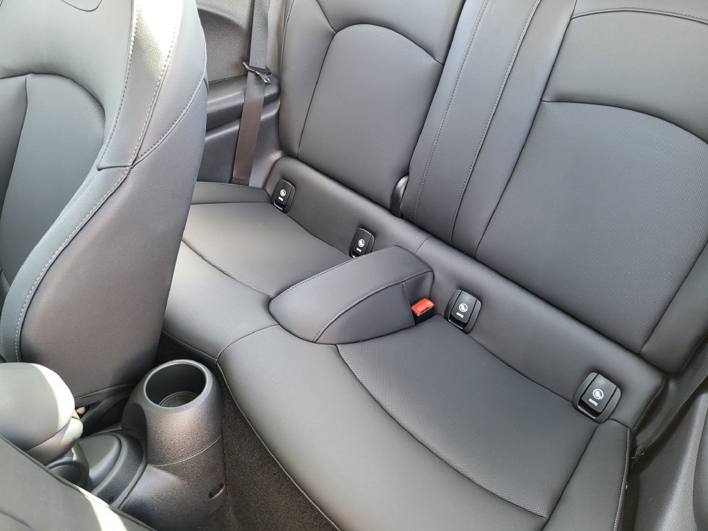 Used 2024 MINI Cooper SE FWD image 22