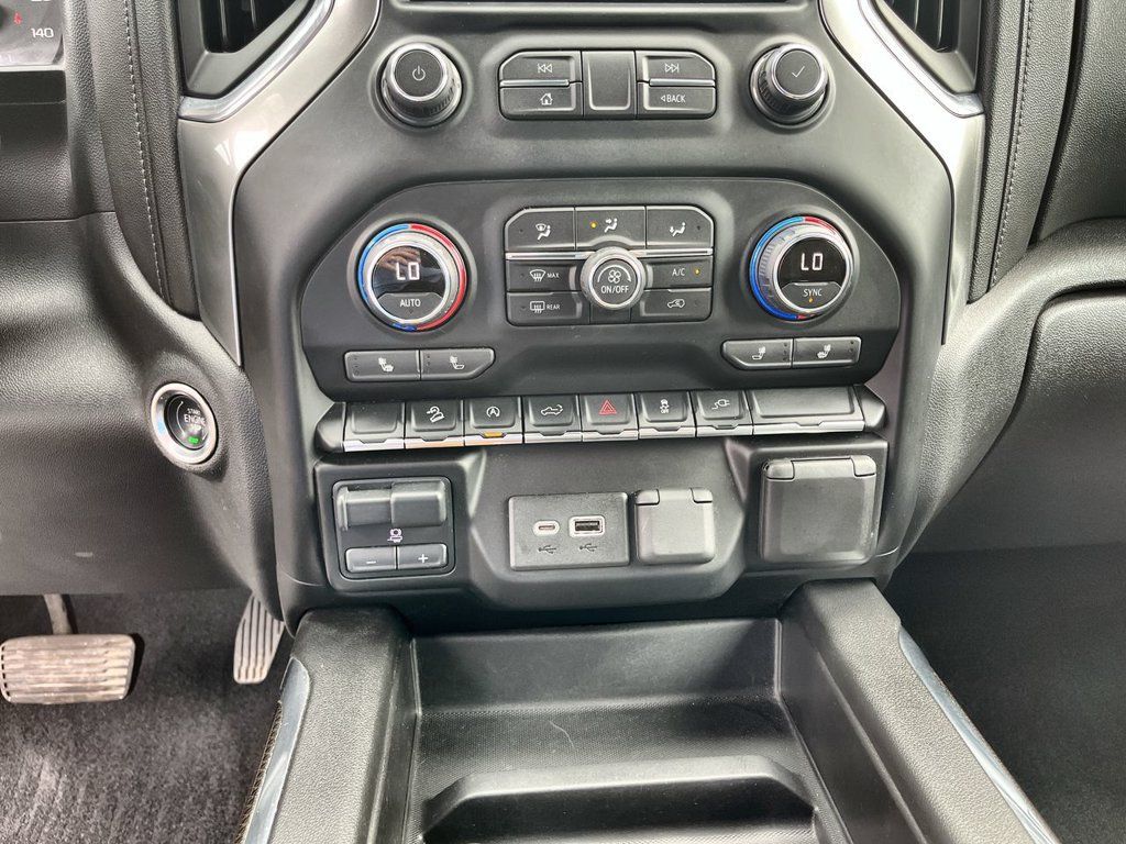 Used 2020 Chevrolet Silverado 1500 RST AWD/4WD image 17
