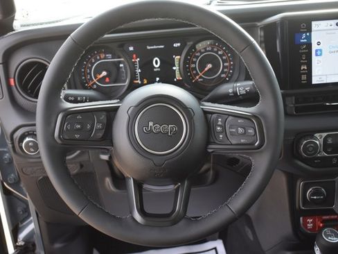 New 2026 Jeep Gladiator Rubicon image 18