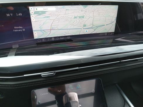 New 2026 Cadillac Escalade ESV Sport w/ Touring Package image 16