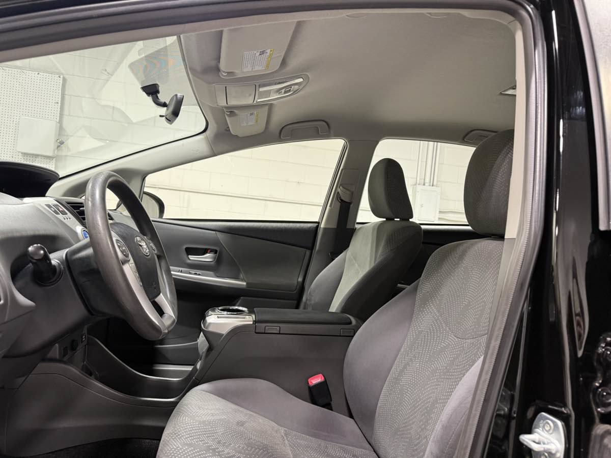 Used 2012 Toyota Prius V Three FWD image 15
