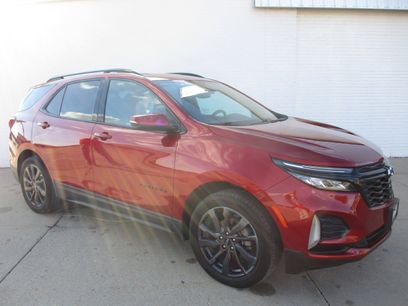 Used 2024 Chevrolet Equinox RS w/ RS Leather Package