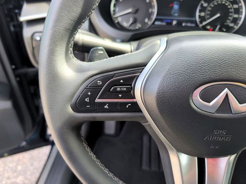 Certified 2025 INFINITI QX50 Luxe AWD/4WD image 19