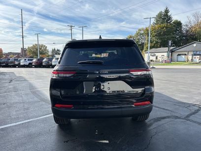 New 2025 Jeep Grand Cherokee 4WD