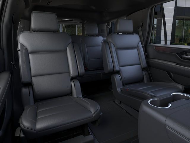 New 2026 GMC Yukon Denali w/ Denali Reserve Package AWD/4WD image 17