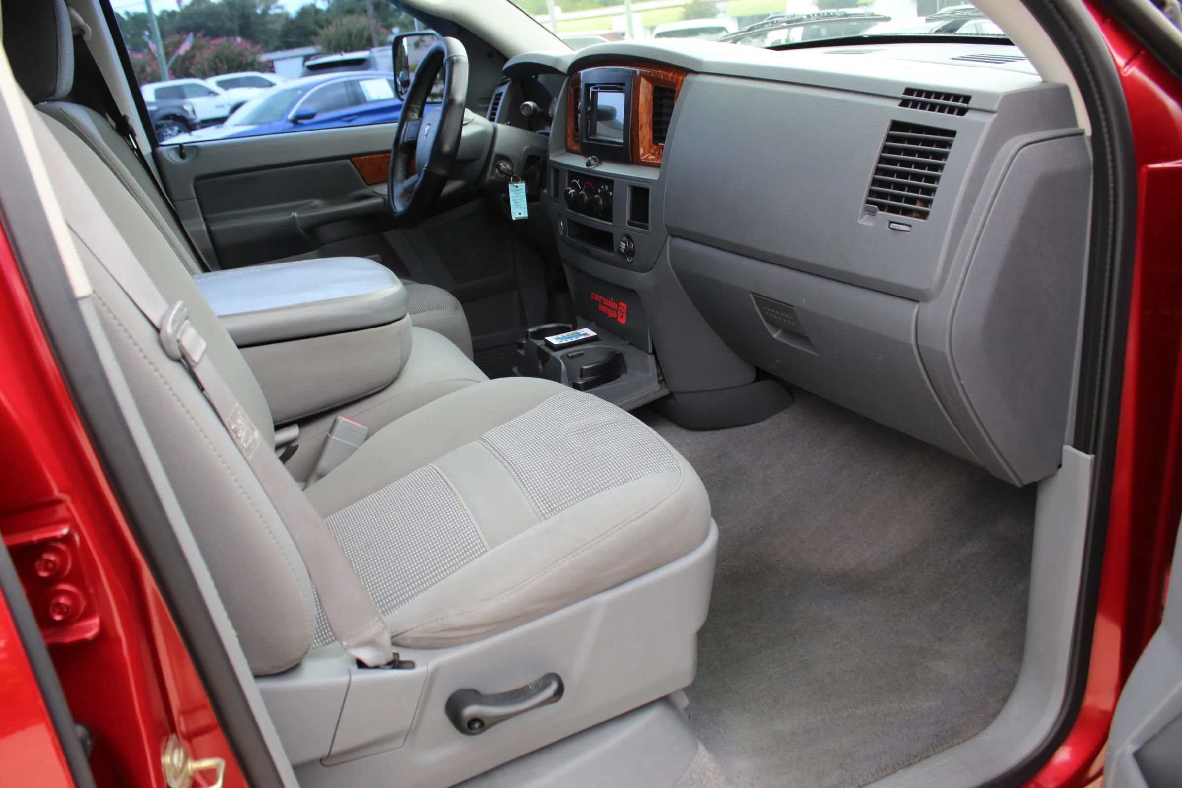 Used 2006 Dodge Ram 1500 Truck SLT RWD image 24