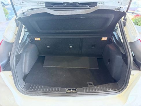 Used 2016 Ford Focus SE w/ Equipment Group 201A image 17