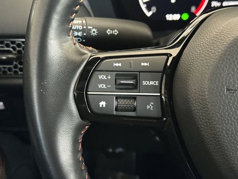 Certified 2025 Honda HR-V Sport image 28