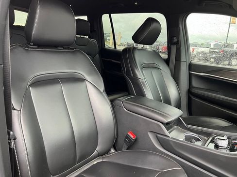 Used 2026 Jeep Grand Cherokee L Limited w/ MOPAR Finishing Package AWD/4WD image 20