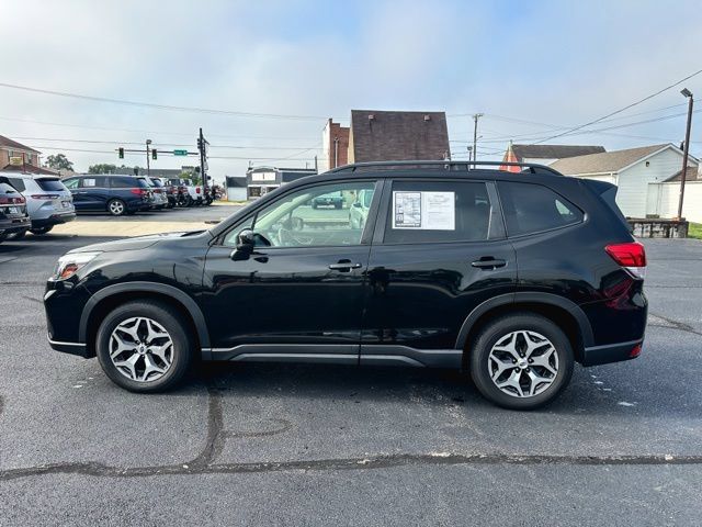 Used 2020 Subaru Forester Premium AWD/4WD image 4