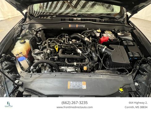 Used 2018 Ford Fusion SE w/ Fusion SE Technology Package FWD image 10