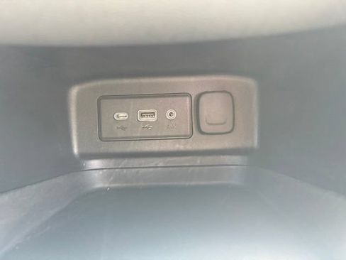Used 2020 Chevrolet Equinox LT AWD/4WD image 25